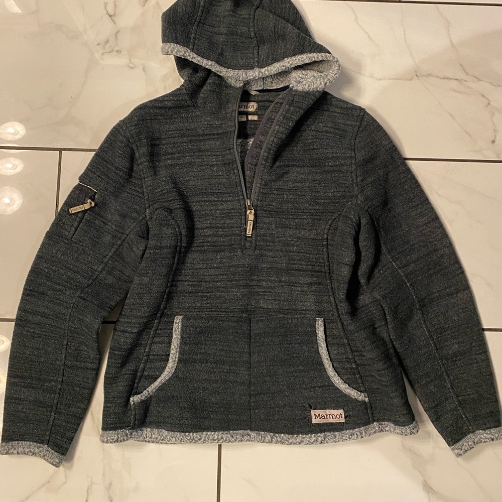 Marmot size Large gray fleece pullover